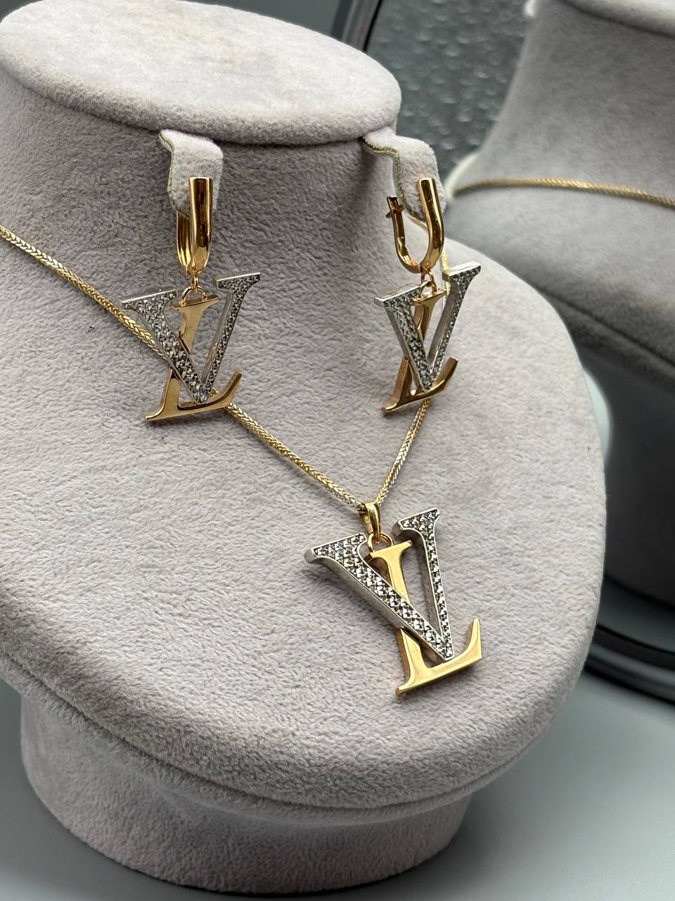 photo_2025-11-02_13-05-46